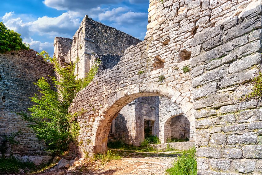 Dvigrad - Istria - Croatia - Stay Croatia