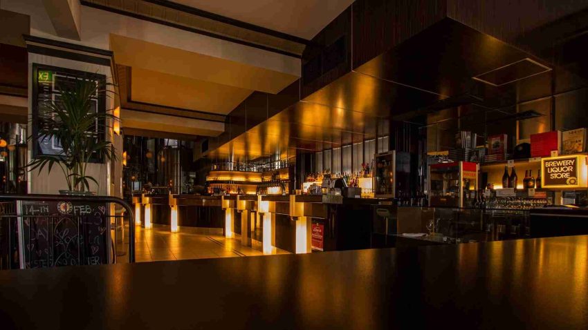 Sip and Savor: The 10 Best Bars in Dubrovnik, Croatia